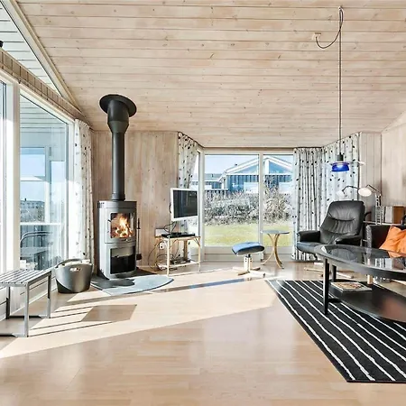 8440-ronde-praestekravevej-21 * Rønde